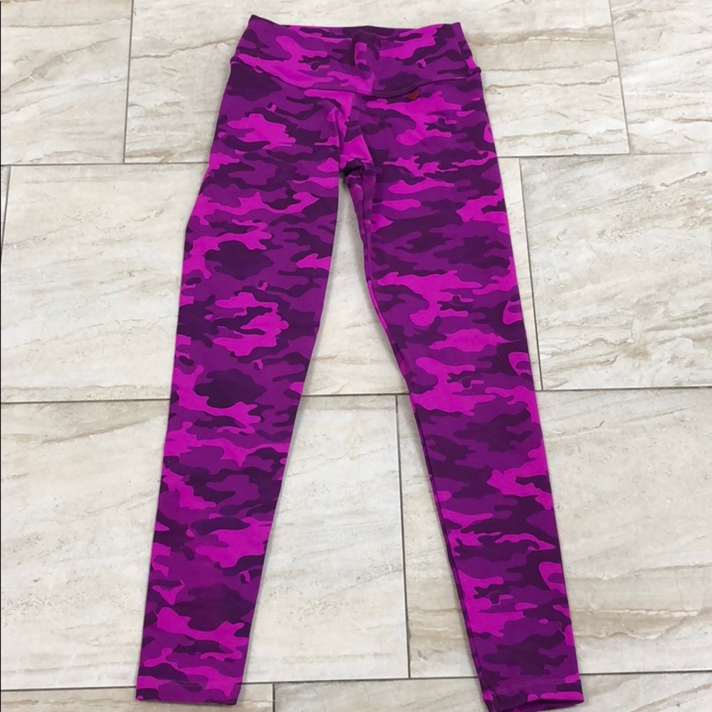 Purple Camo Fitmama